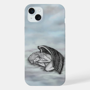 Ein schlafender Engel auf den Himmelswolken iPhone 15 Plus Hülle