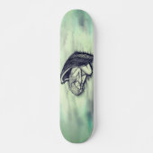 Ein schlafender Engel auf den Himmelswolken Skateboard (Vorne)