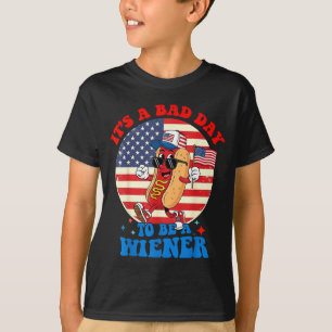 Ein schlechter Tag, um ein Wiener Funny Hot Dog am T-Shirt