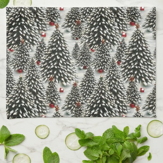 Ein schneebedeckter Wald mit Weihnachtsbäumen Geschirrtuch (Gefaltet)