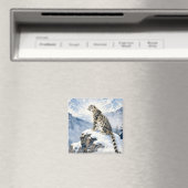 Ein Schneeleopard auf schneebedecktem Gipfel Magnet (In Situ (Geschirrspüler))