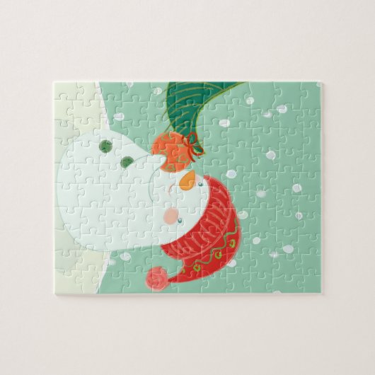 Ein Schneemann, der eine Verzierung auf einem Baum Puzzle (Horizontal)