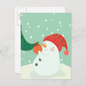 Ein Schneemann hängt ein Ornament an einem Baum Postkarte (Vorne/Hinten)