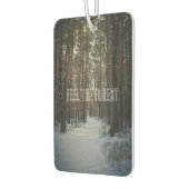 Ein Schneeweg im Kiefernwald Autolufterfrischer (Links)