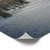 Ein Schneeweg im Kiefernwald Poster (Ecke)