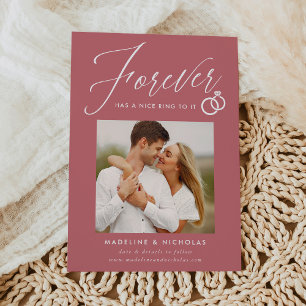 Ein schöner Ring zu IT Rose Verlobung Ankündigung