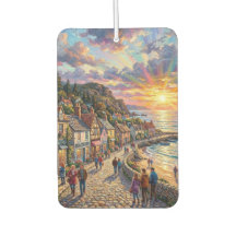 Ein schöner Stranddorfflugplatz bei Sonnenuntergan