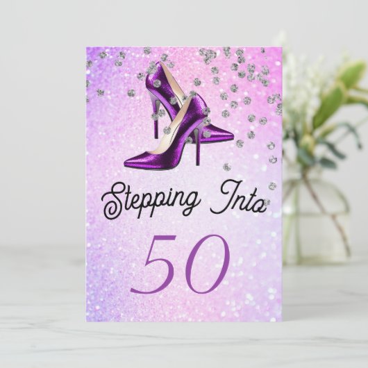 Ein Schritt in 50 fünfzigste Elegant Glitzer Gebur Einladung (Stehend Vorderseite)