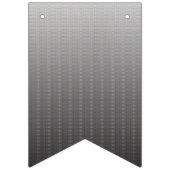 ein Schwarz-Weiß-Foto einer Wand_ Wimpelkette (Zweite Fahne)