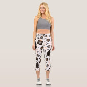 Ein Schwarz-Weiß-Weihnachtsmuster Capri Leggings (Vorderseite)