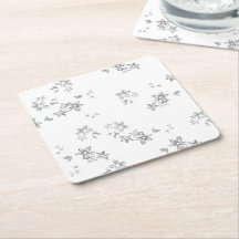 ein schwarz-weißes Foto von Blasen auf weißem Rück