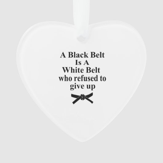 ein schwarzer Gürtel ist ein weißer Gürtel Karate Ornament (Vorderseite)