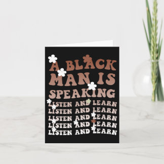 Ein Schwarzer hört zu und lernt ihn schwarz Karte