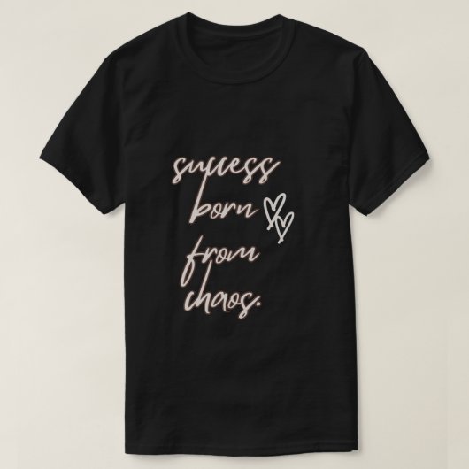 ein schwarzes T-Shirt (Design vorne)