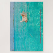 Ein Schwein schwimmt auf den Bahamas. Jigsaw Puzzl Puzzle (Vertikal)