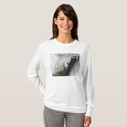 Ein schwerer Wintersturm 2 T-Shirt (Vorne ganz)