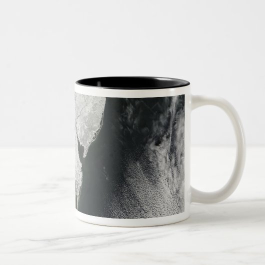 Ein schwerer Wintersturm 2 Zweifarbige Tasse (Rechts)