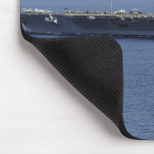 Ein Seahawk-Hubschrauber mit MH-60er Mousepad (Ecke)