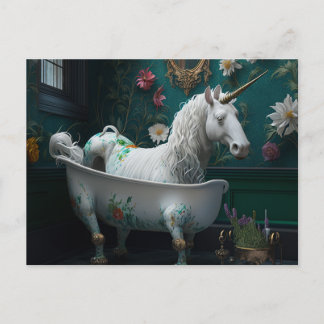 Ein seltsamer Blick im Badezimmer Einhorn Postkarte