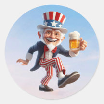 Ein Seniorenbürger, der als Onkel Sam verkleidet i