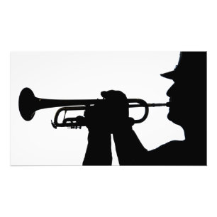 Ein Service-Mitglied spielt eine Melodie Fotodruck