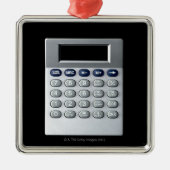 Ein silberner Taschenrechner Silbernes Ornament (Vorne)