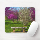Ein Sitzplatz in der Frühlingssaison Mousepad (Mit Mouse)