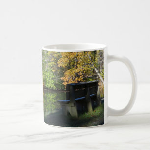 Ein Sitzplatz mit Herbstblick in Pennsylvania Kaffeetasse