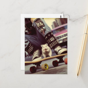 Ein Skateboarding Hamster in der City Retro Punk Postkarte