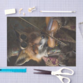 Ein Sly Fox, der Violine spielt Seidenpapier (Handwerk)