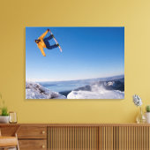 Ein Snowboarder springt in Argentinien ab Leinwanddruck (Insitu (Wohnzimmer))