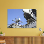 Ein Soldat mit schnellen Seilen Leinwanddruck (Insitu (Wohnzimmer))