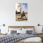 Ein Soldat reagiert auf eine kontrollierte Expo Leinwanddruck (Insitu (Schlafzimmer))
