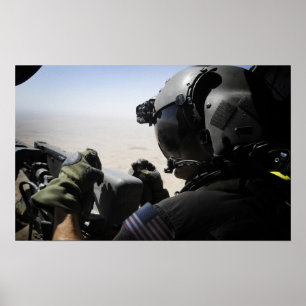 Ein Soldat stellt Sicherheit zur Verfügung Poster