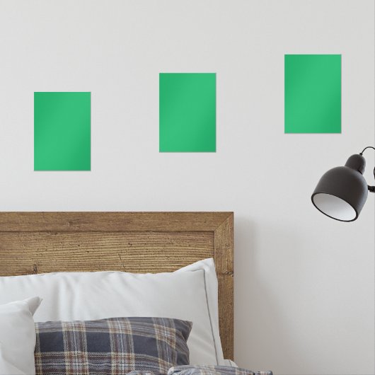 Ein solides grünes Quadrat auf weißem Grund Bilderwand Sets (Schlafzimmer)
