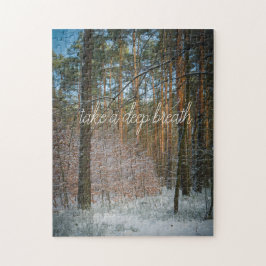 Ein sonniger Wintertag im Kiefernwald Puzzle