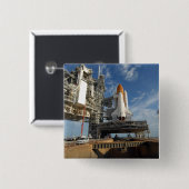 Ein Space Shuttle Atlantis auf dem Launch Pad 39A Button (Vorne & Hinten)