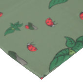 Ein Spaziergang durch das Tischtennisfeld des Wald Tischdecke (Schrägansicht)