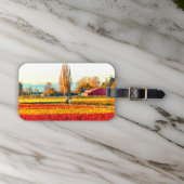 Ein Spaziergang durch Gold und rote Felsen Gepäckanhänger