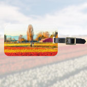 Ein Spaziergang durch Gold und rote Felsen Gepäckanhänger