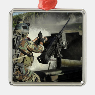 Ein spezielles Kriegsführung Kämpfer-Handwerk Silbernes Ornament