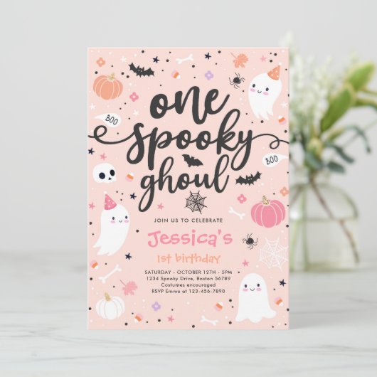 Ein Spooky Ghoul Niedlich Halloween Ghost 1. Gebur Einladung (Stehend Vorderseite)