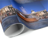 Ein Springbrunnen Trafalgar Square London Geschenkpapier (Rolleneckpunkt)