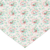 Ein Sprinkle Weihnachts-Cheer-Muster Tischdecke (Schrägansicht)