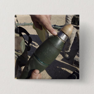 Ein Staffelführer weist auf eine Verzögerung hin Button