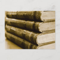 Ein Stapel alter Bücher