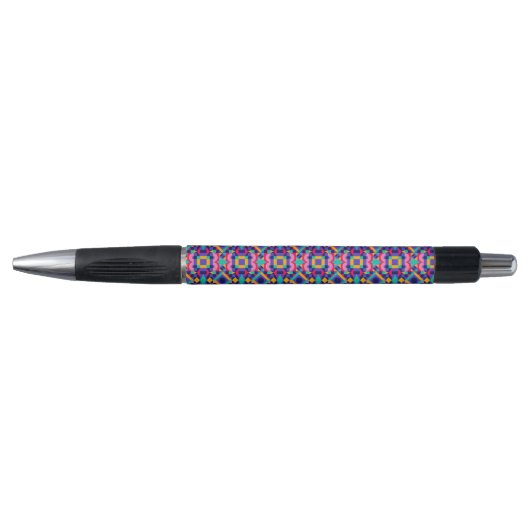 Ein Stift mit einem farbenfrohen geometrischen Mus (Vorderseite)