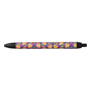 Ein Stift mit einem farbenfrohen Muster