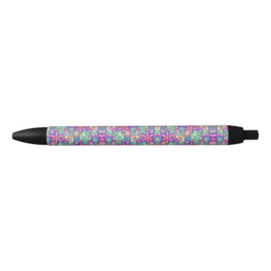 Ein Stift mit schwarzer Spitze und Clip (Vorderseite)