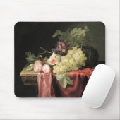 Ein Stillleben mit Trauben, Pflaumen Mousepad (Mit Mouse)